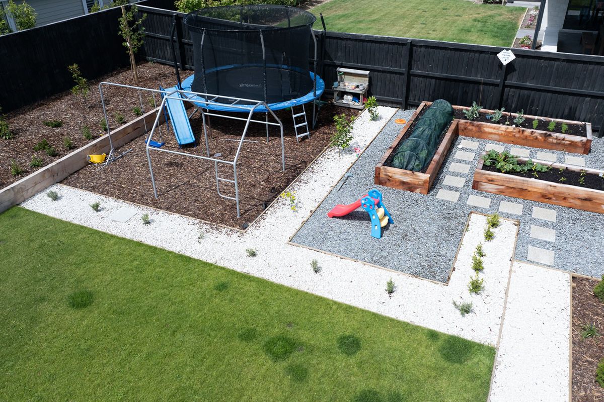 Outdoor area transformed with Natural Paving