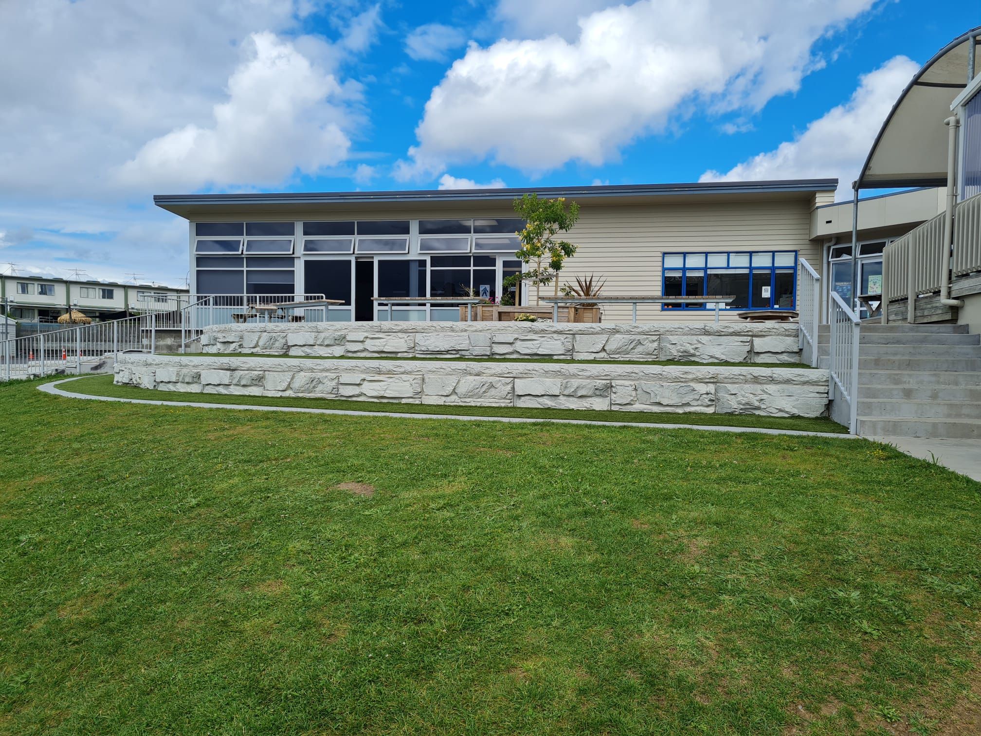 MagnumStone Albany School