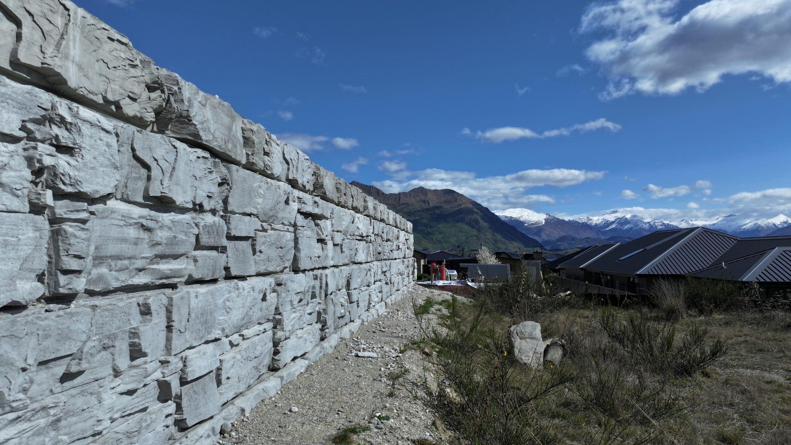 MagnumStone retaining wall