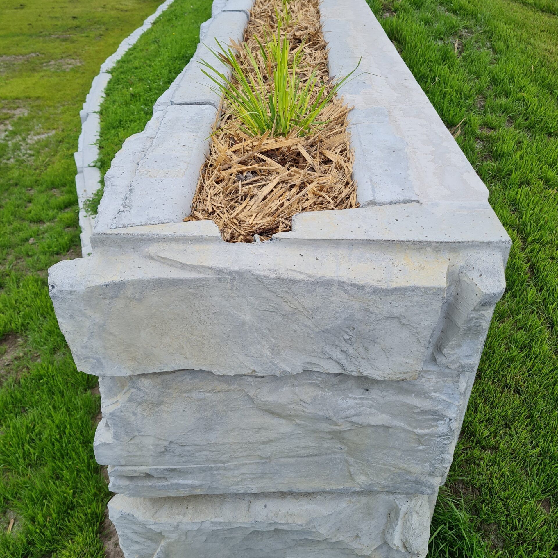 MagnumStone retaining wall