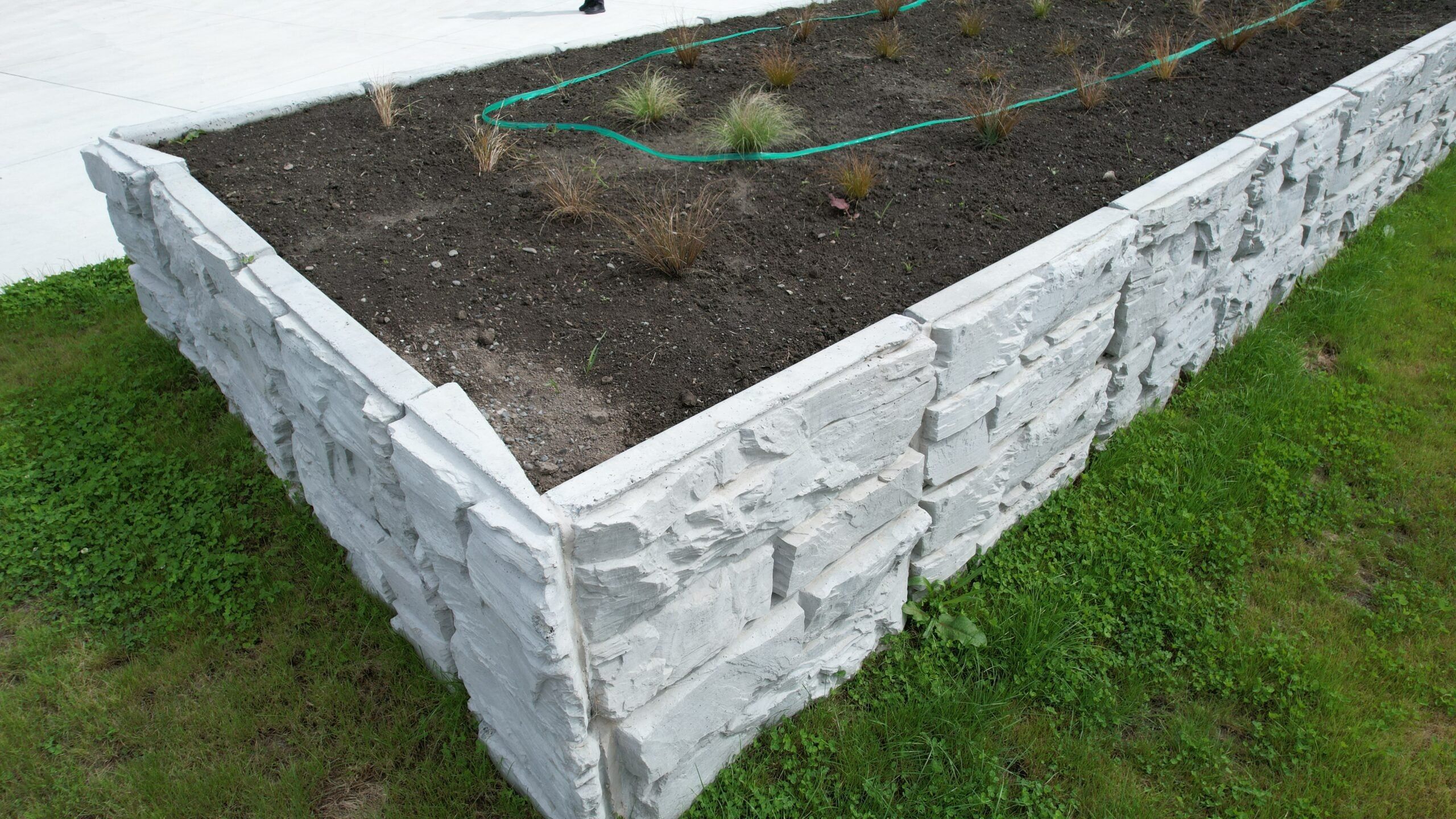 MagnumStone retaining wall