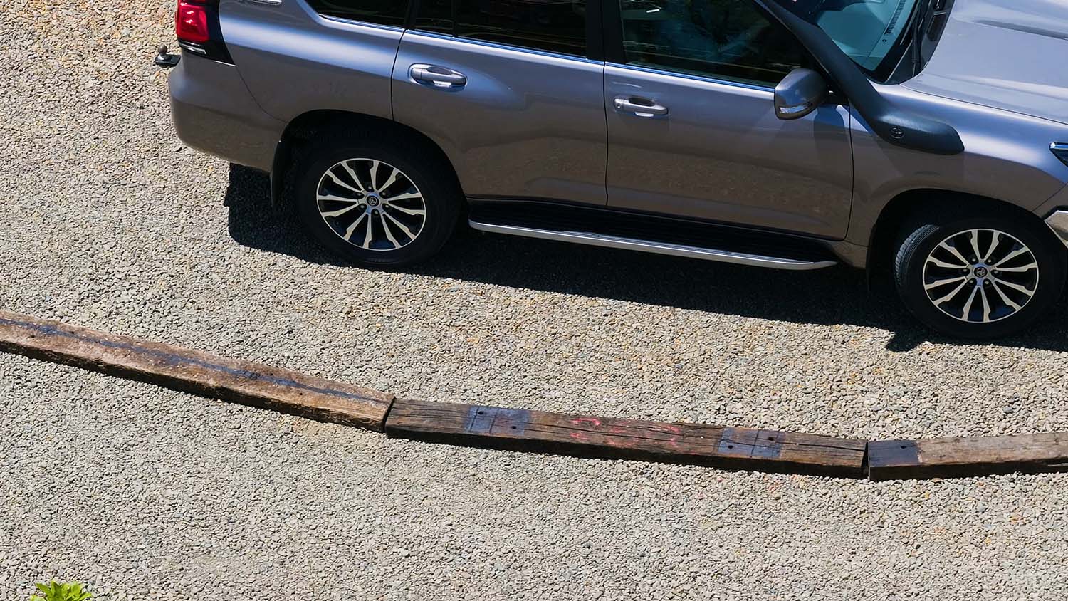 Sloped driveway- Pebbleock