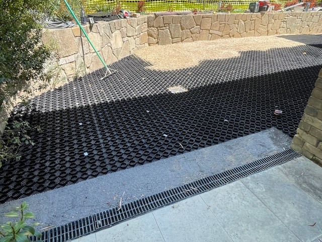 PebbleLock Case Study | Backyard Paving Upgrade